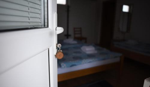 Basic Triple Room