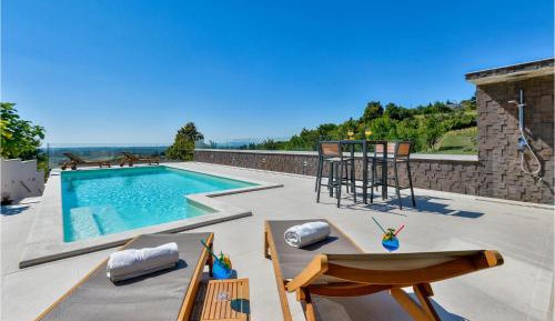 Five-Bedroom Holiday Home