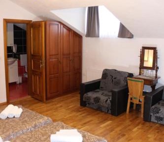 Superior Twin Room with City View
