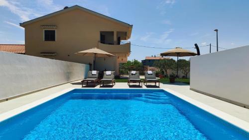 Two bedroom apartment with Balcony
