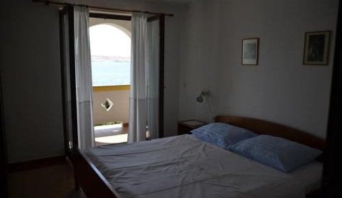 Two-Bedroom Apartment with Balcony and Sea View