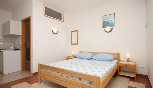 One-Bedroom Apartment with Balcony and Sea View