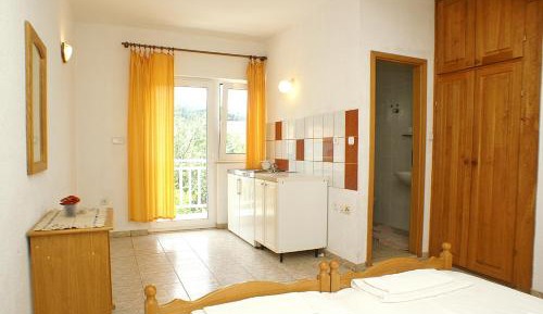 Studio with Balcony