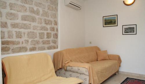 One-Bedroom Apartment with Terrace