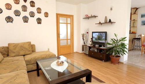 Three-Bedroom Apartment with Terrace
