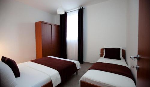 Two-Bedroom Apartment with Terrace (7 Adults)