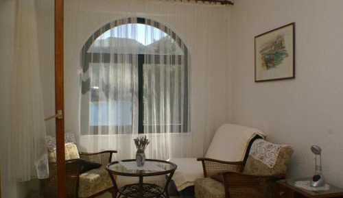 Triple Room with Terrace and Sea View
