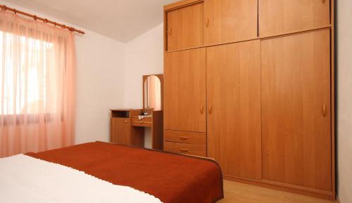 Two-Bedroom Apartment with Terrace and Sea View
