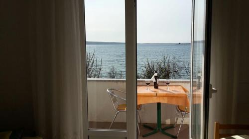 One-Bedroom Apartment with Balcony and Sea View