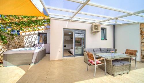 Apartment - Ground Floor