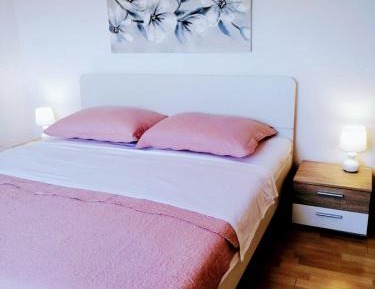 Studio Apartment with Sea View