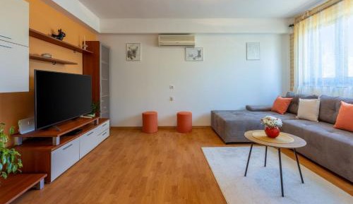 Two-Bedroom Holiday Home