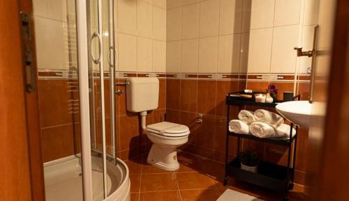 Deluxe Double Room with Extra Bed