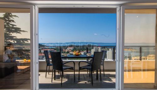Penthouse Apartment