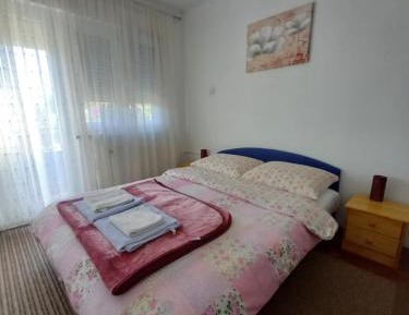 Double Room with Shared Bathroom and Balcony