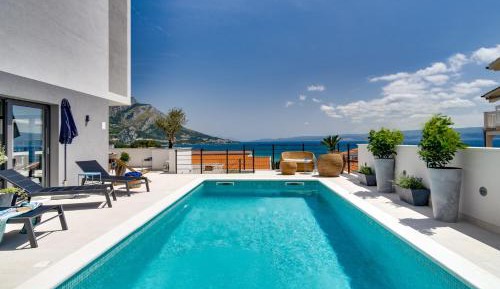 Villa with Sea View
