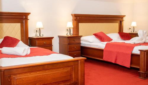 Deluxe Double Room with Extra Bed
