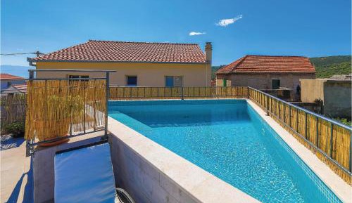 Four-Bedroom Vacation Home