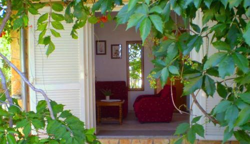 Apartment with Garden View