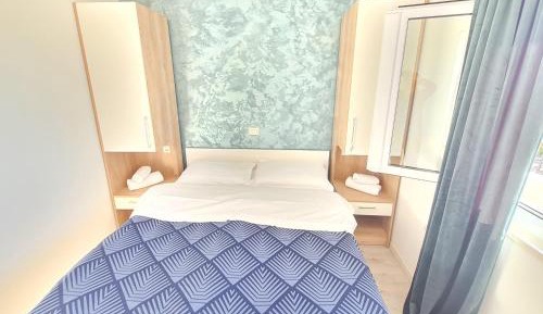 One-Bedroom Apartment with Balcony and Sea View