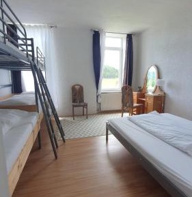 Comfort Triple Room