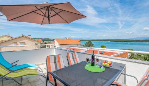Apartment with Sea View