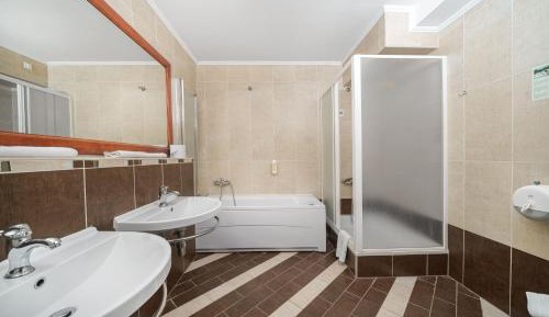 Special Offer - Family Room with Garden View - Spring Package
