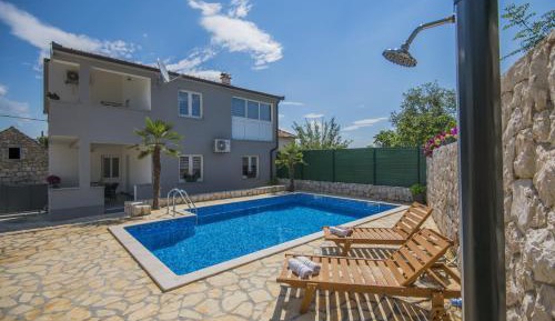 Four Bedroom Villa 