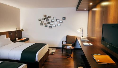 Deluxe Double or Twin Room