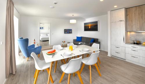 Two-Bedroom Apartment with Terrace and Sea View