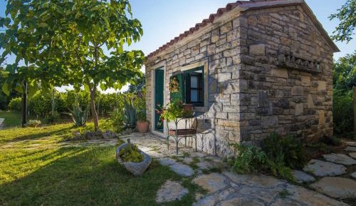 One-Bedroom Vacation Home