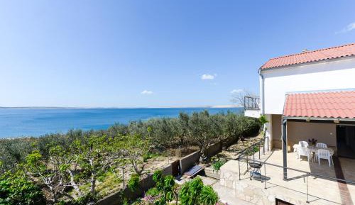 Apartment with Terrace
