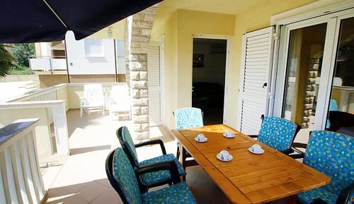 Apartment with Terrace