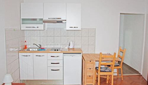 Standard Triple Studio