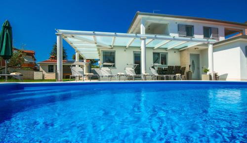 Superior Villa