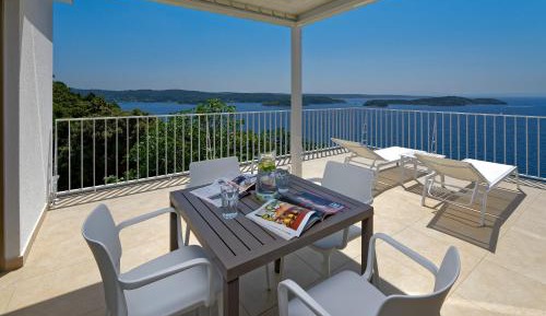 Studio with Sea View