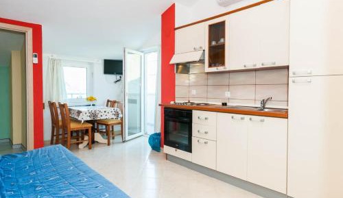Apartment with Terrace 3