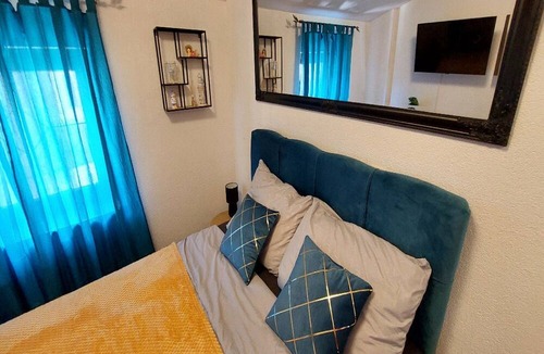 Cres House | Rooms Argo
