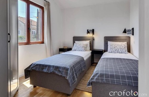 Preko House | 3-bedroom Holiday House Giovanni