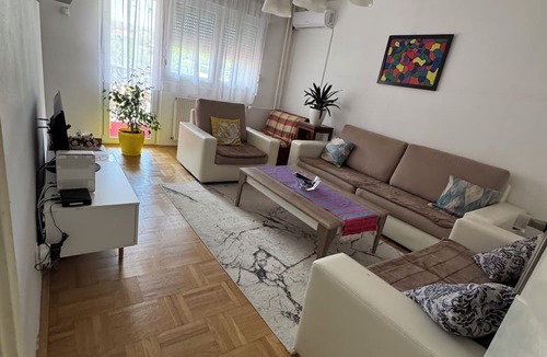 Pristina Apartment | SunnyHill Apartments