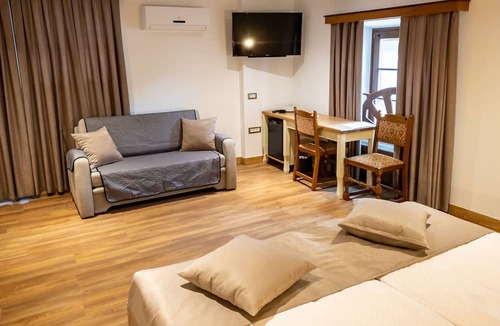 Kamnik House | Guest House Pri Cesarju