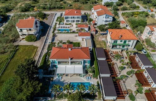 Dobropoljana House | Magnificent Villa Due on the island of Pa.