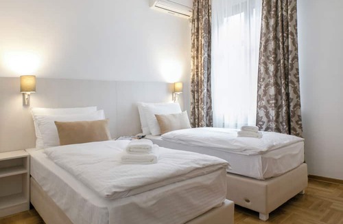 Kosancicev Venac Apartment | Apartments IvanBeg
