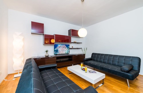Gorica Apartment | Apartment Valonija