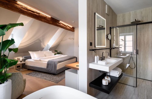 Ljubljana City Centre Hotel | Zlata Ladjica Boutique Hotel