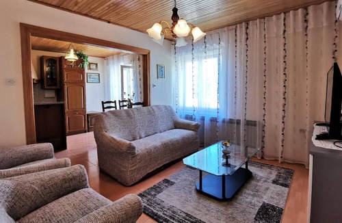 Cizici Apartment | Flat Nevenka -sea view, 70m from the sea