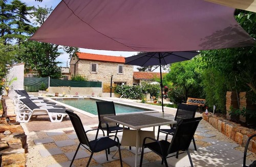 Muntic Apartment | appartement de vacances "1 Eti and Mia house"