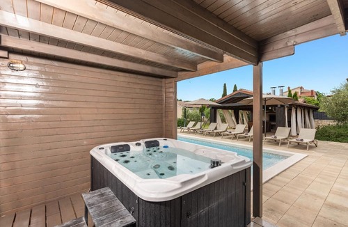 Jursici House | Holiday home "Villa Santi" with sauna