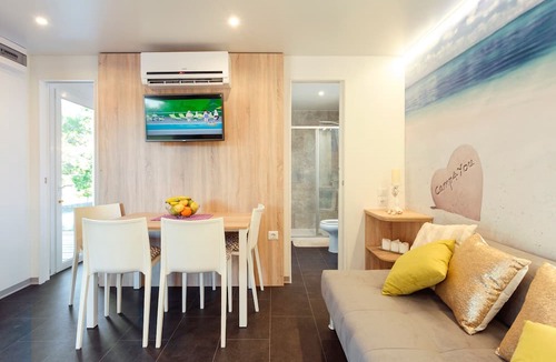 Lanterna House | Mobile Homes FKK Nudist Camping Solaris