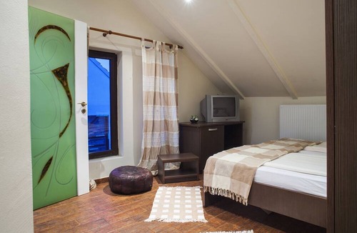 Vladeni Villa | Elegant villa situated beetween Brasov and Bran Castle in Transylvania
